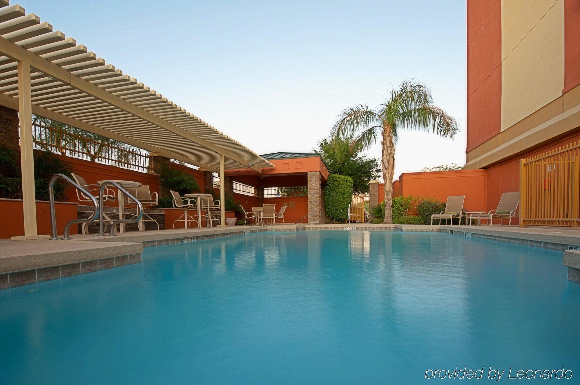 Holiday Inn Express Hotel & Suites Tempe By Ihg Luaran gambar